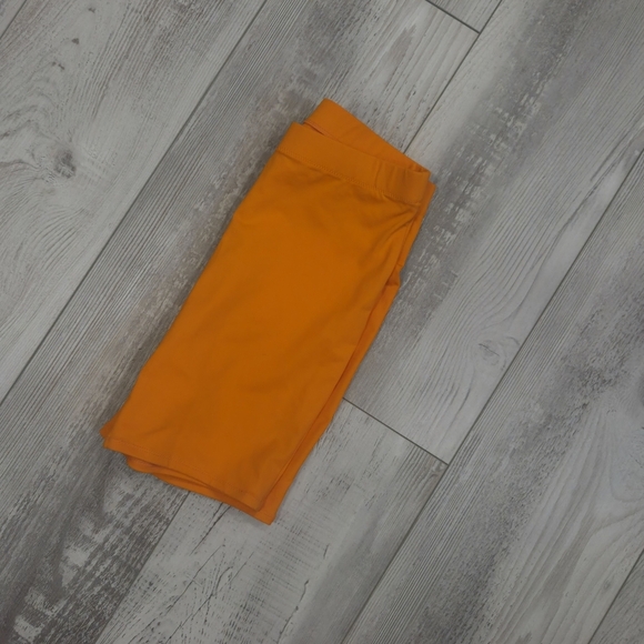 SKIMS Bold Orange Bike Recycled Swim Mid Rise Shorts - Picture 3 of 6